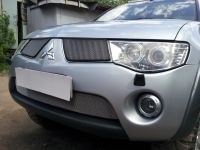 Защита радиатора Mitsubishi L200 2006-2010 (2 шт) chrome (Фото 2)