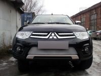 Защита радиатора Mitsubishi Pajero IV 2008-2011chrome (Фото 2)