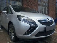 Защита радиатора Opel Zafira 2012- black верх (Фото 2)