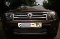 Защита радиатора Renault Duster с вырезом под ДХО chrome (Фото 4)