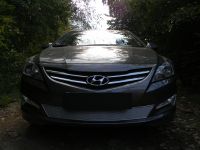 Защита радиатора Hyundai Solaris chrome PREMIUM (Фото 1)