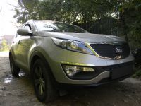 Защита радиатора KIA Sportage 2010- black середина (Фото 1)