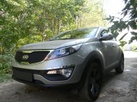 Защита радиатора KIA Sportage 2010- black середина (Фото 2)