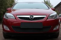 Защита радиатора Opel Astra J 2013- black (Фото 1)